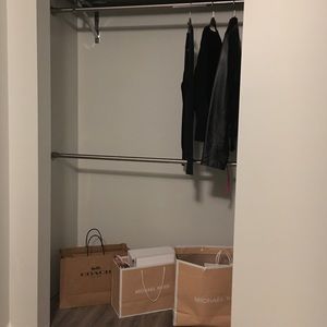 Meet your Posher, Josette